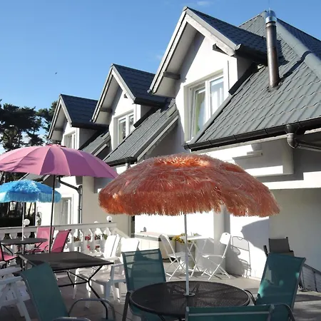Apartment Comfortable For 5 People, Close To The Sea Dziwnowek